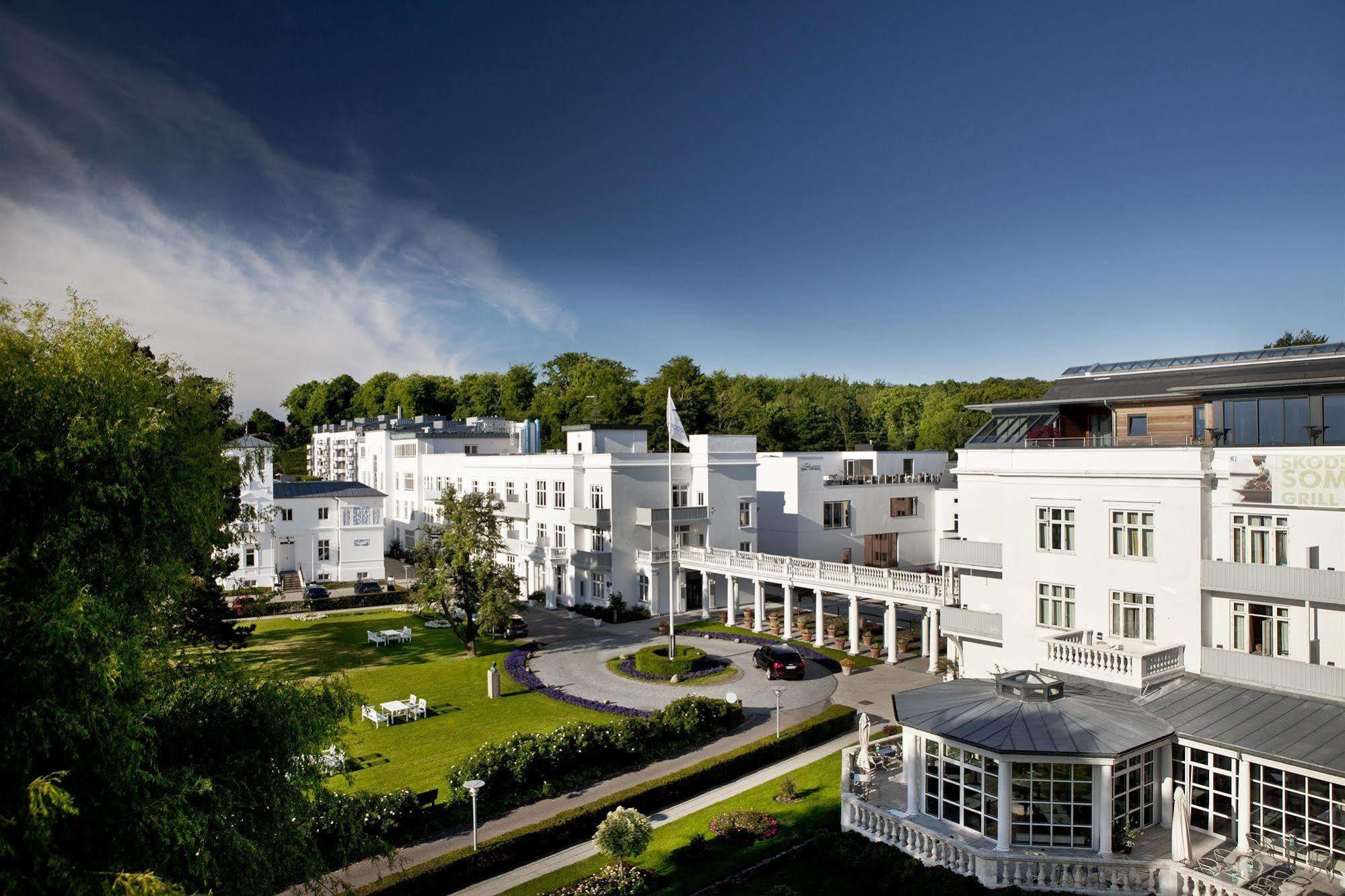 Kurhotel Скодсборг Экстерьер фото